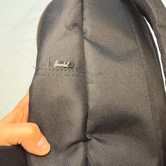Herschel Supply Co. Black Backpack | Classic Everyday School Travel Bag - Picture 8 of 15